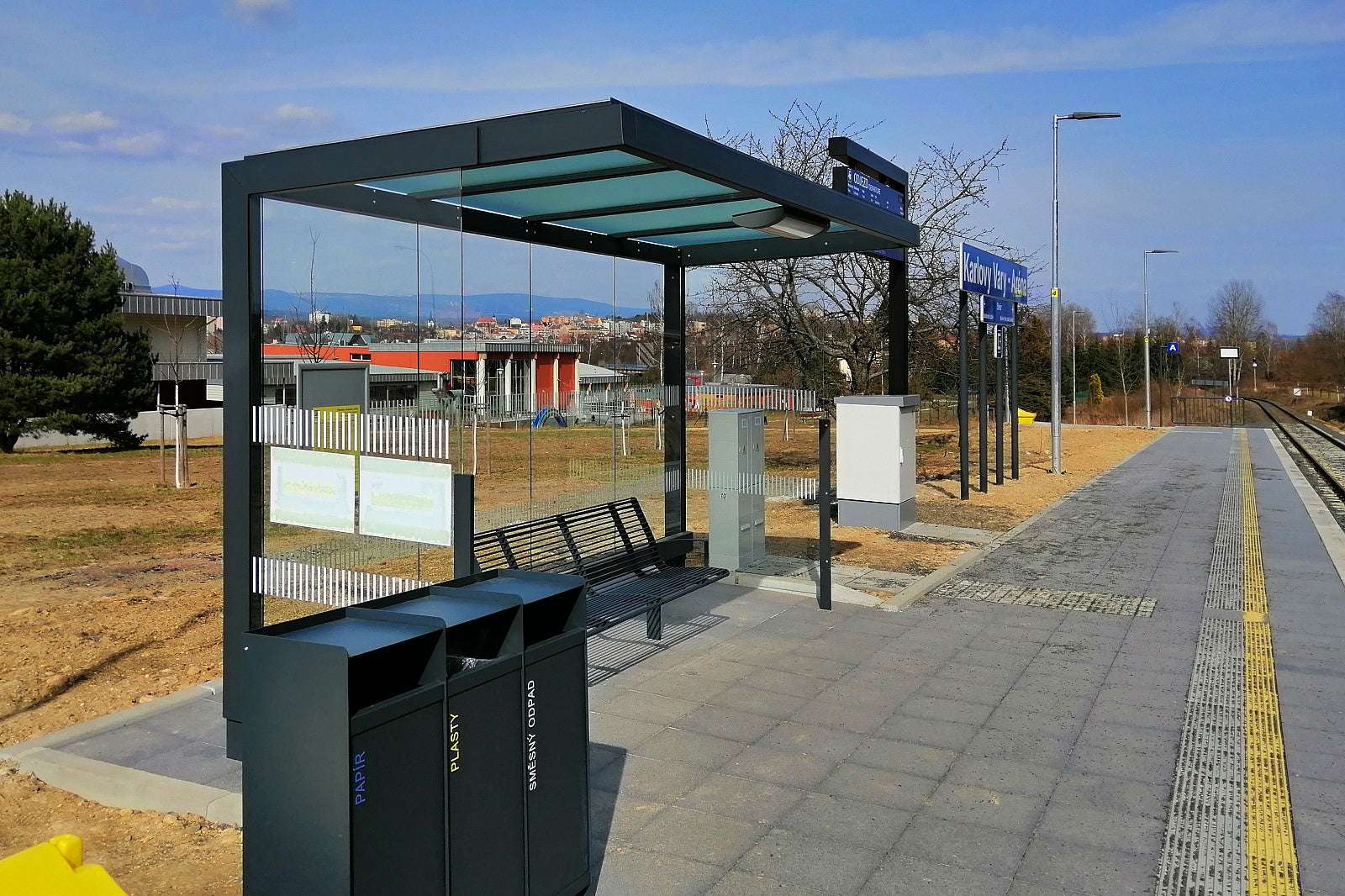 FRAMEO Wartehalle - Fahrradständer - Stadtmöbel.de